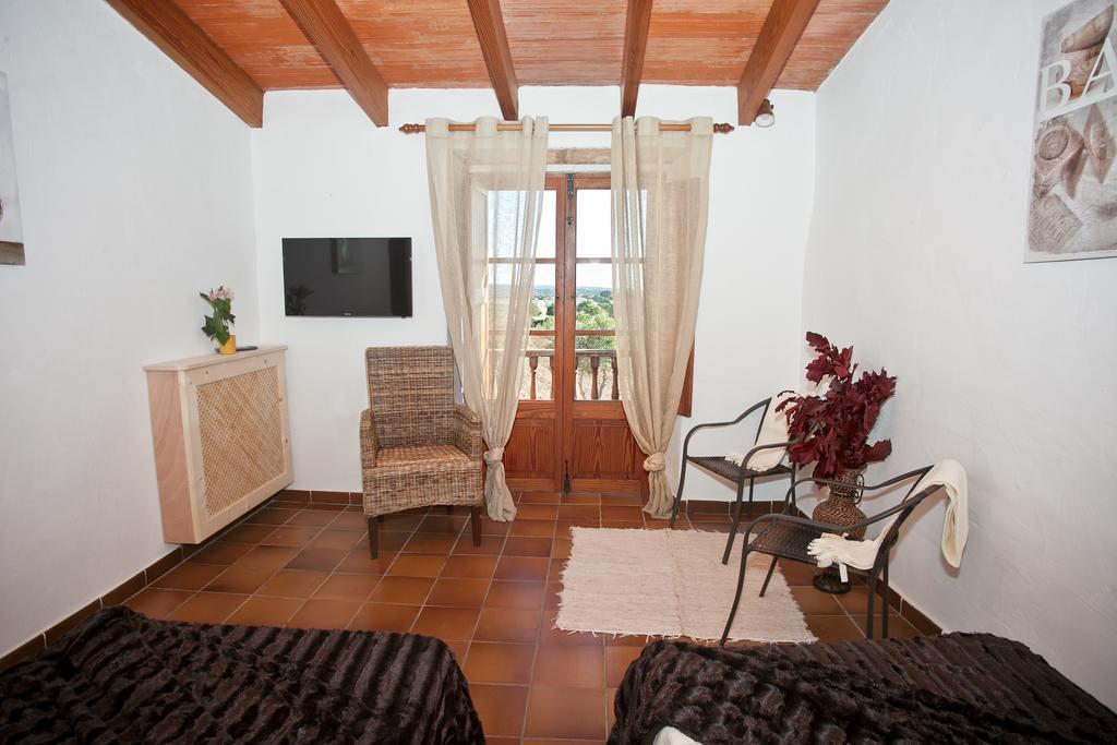 Finca Es Carbo Ses Salines  Zimmer foto