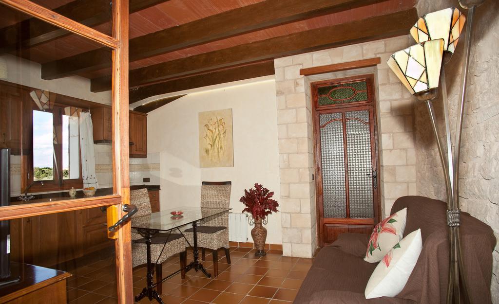 Finca Es Carbo Ses Salines  Zimmer foto